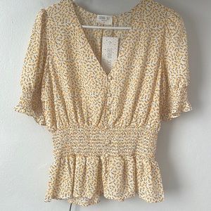 Floral print blouse🌻💕